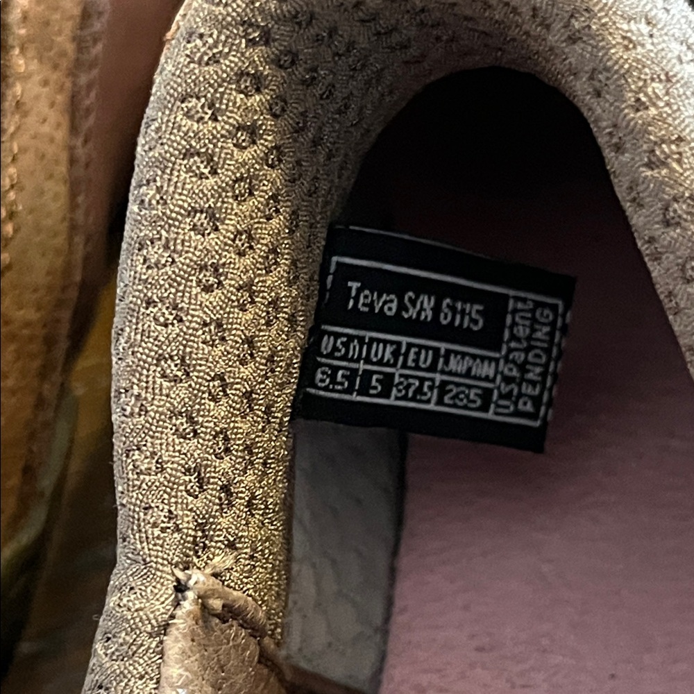 Teva Shay Chestnut Brown and Tan Slip On Shoes Size 6.5 - Picture 5 of 7